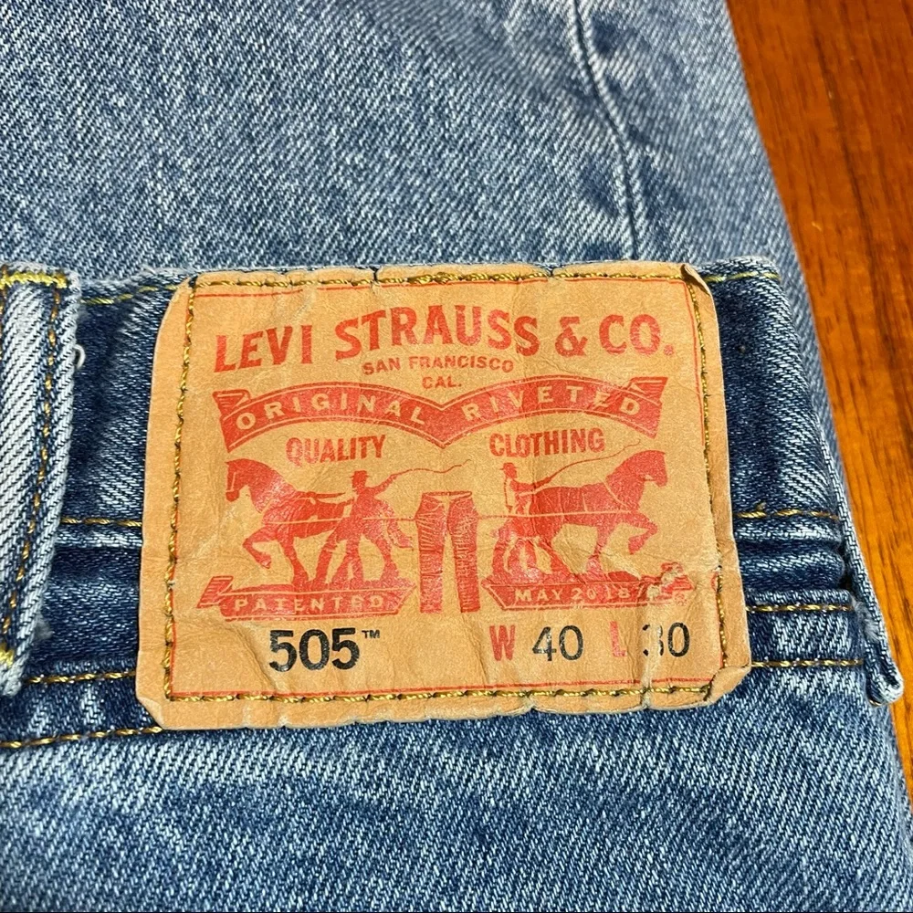 Levi’s 505 regular fit jeans